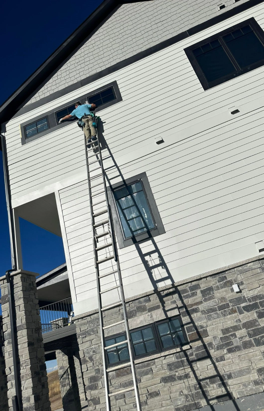 Cleaning Top Windows2 (Image Content)